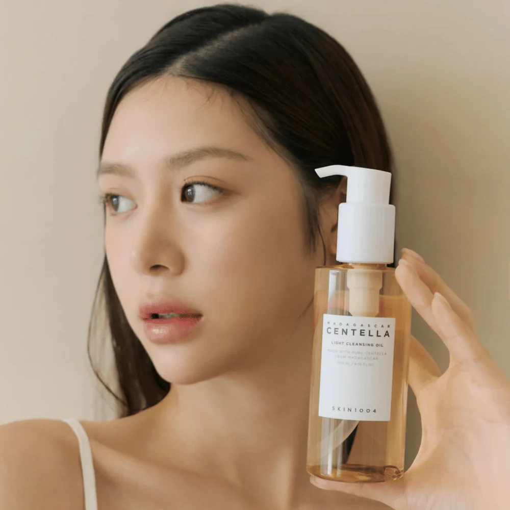 Madagascar Centella Light Cleansing Oil SKIN1004 30ml