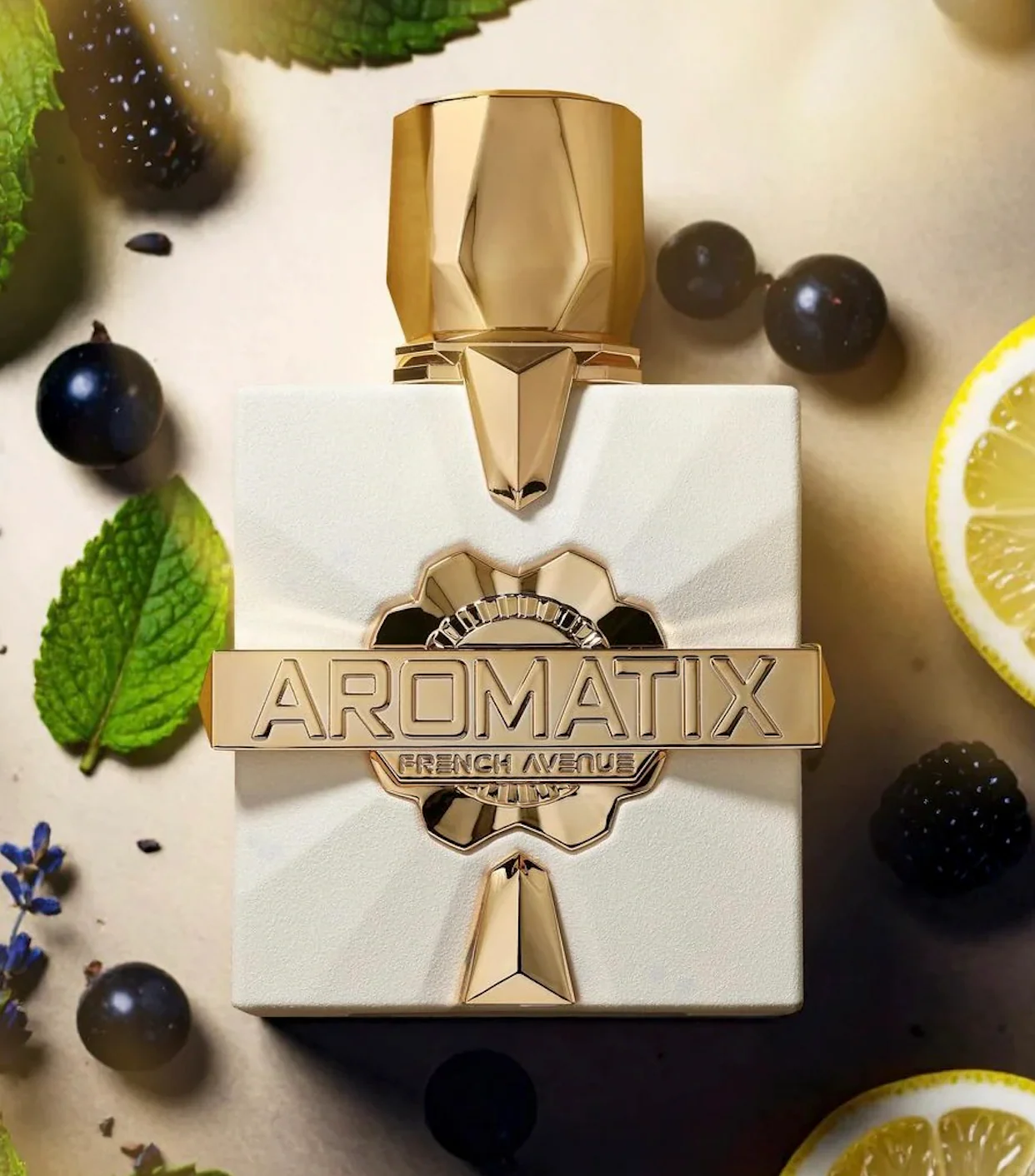 Platine Blanc FRENCH AVENUE x AROMATIX - Muestra 3 ml