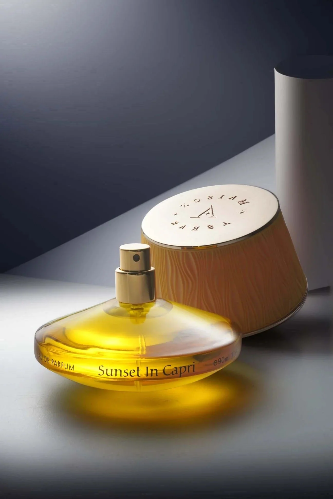 Sunset in Capri MAISON ASRAR - Muestra 10 ml - Image 3