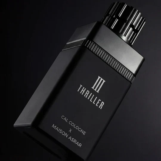 III Thriller CAL COLOGNE x MAISON ASRAR - Muestra 5 ml - Image 3